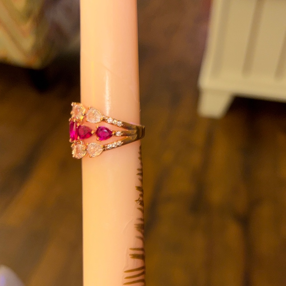 Diamond CZ and ruby ring - Picture 3 of 4